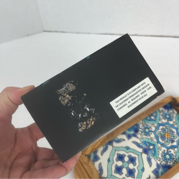 Beautiful decor set-small tile tray and inlaid shell box in blue/aqua - Picture 2 of 16